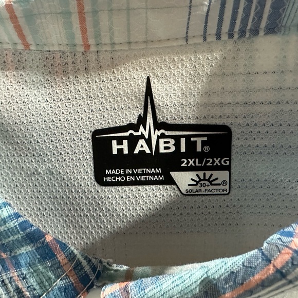 Habit 2XL short sleeve Buttondown - Picture 3 of 3